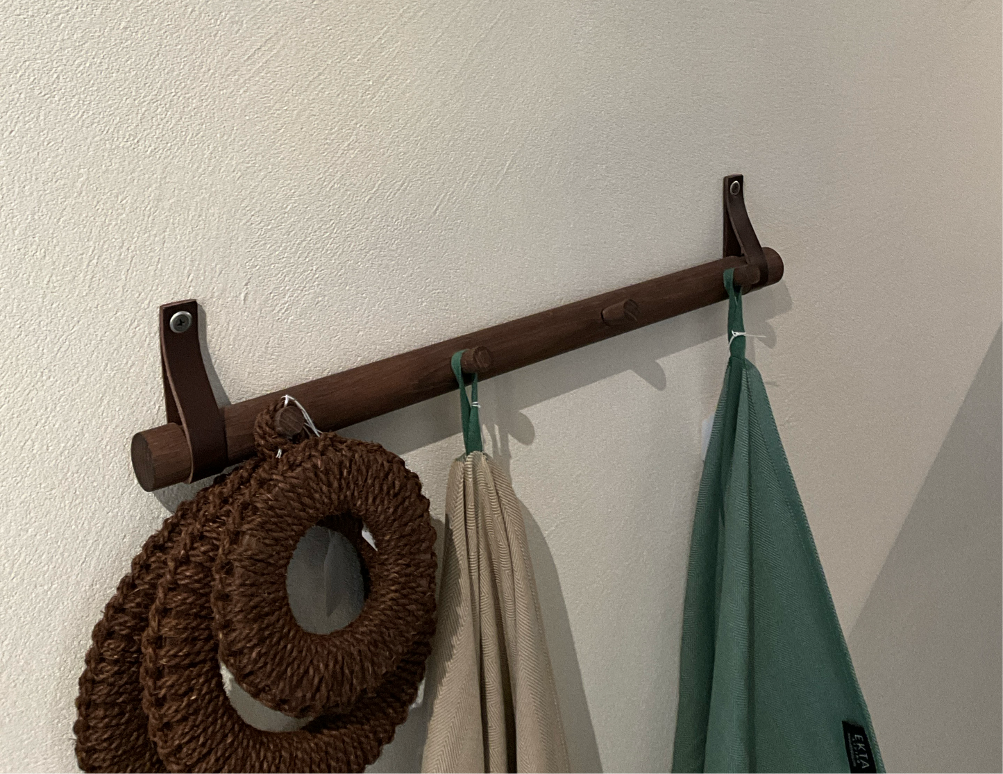Rek met 4 hangers