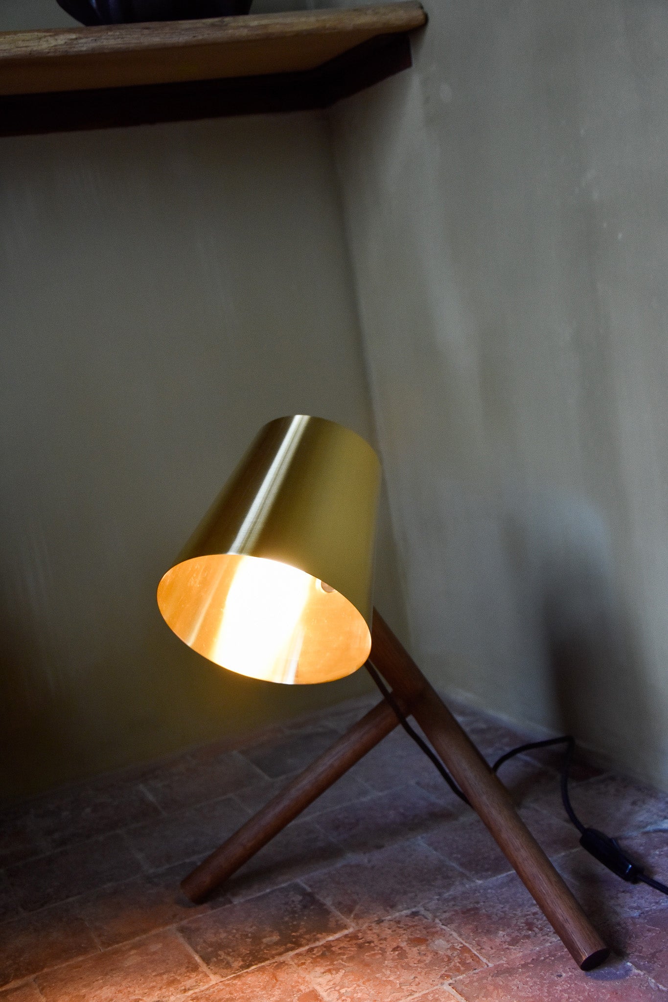 Little man lamp
