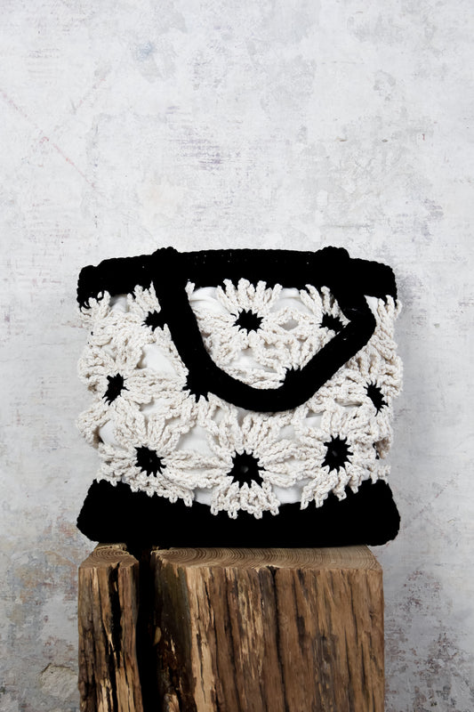Daisy Tote