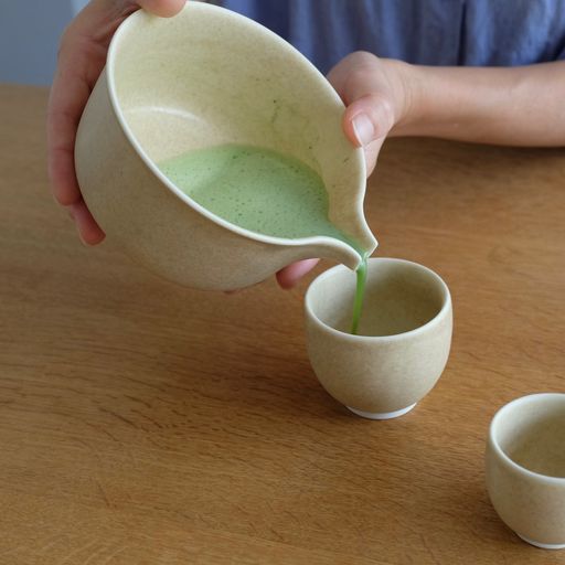 Matcha bowl (lipped)
