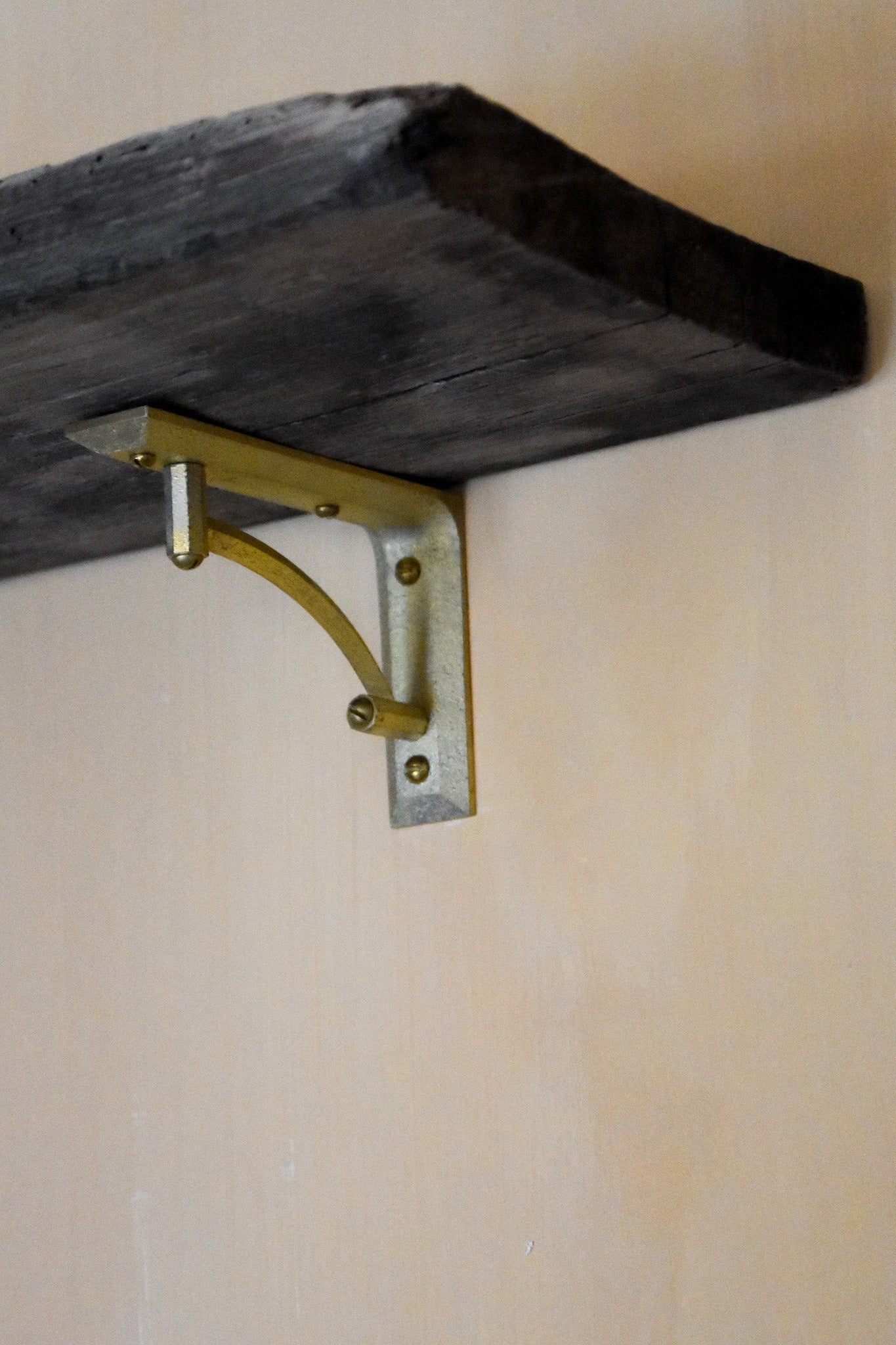 Shelf Bracket Curved S