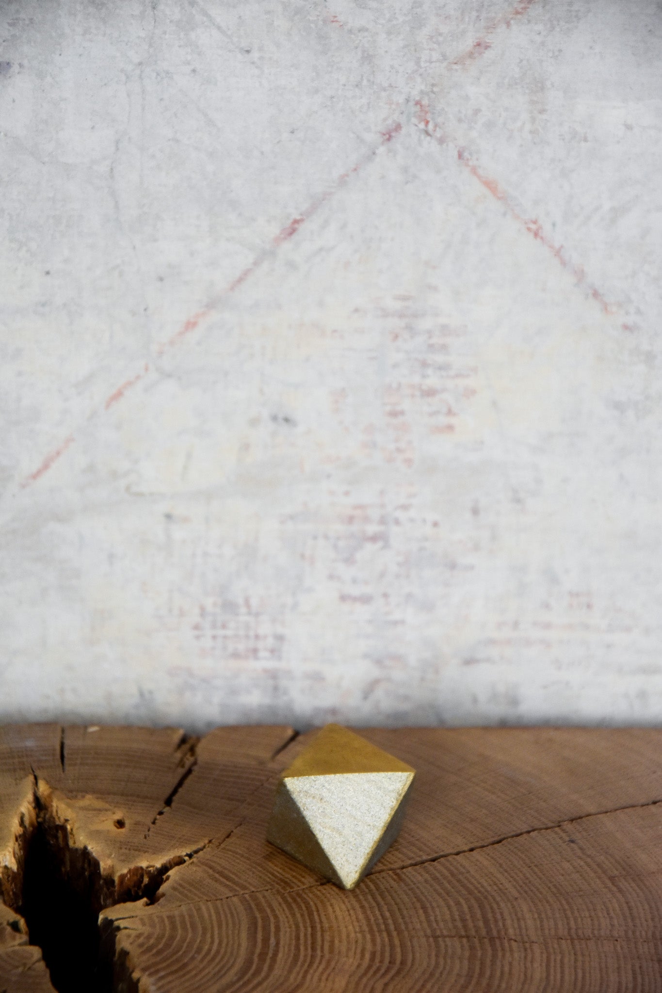 Papiergewicht (triangle)