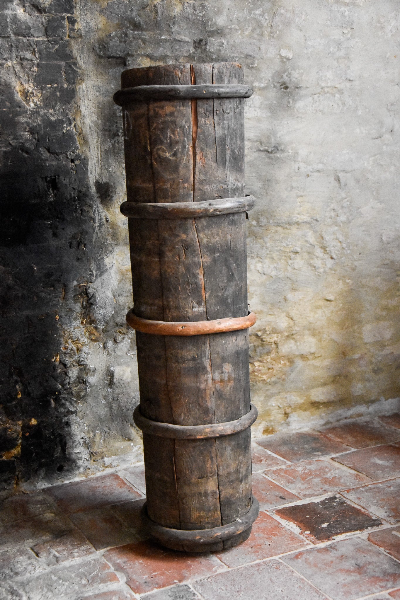 Wooden container S