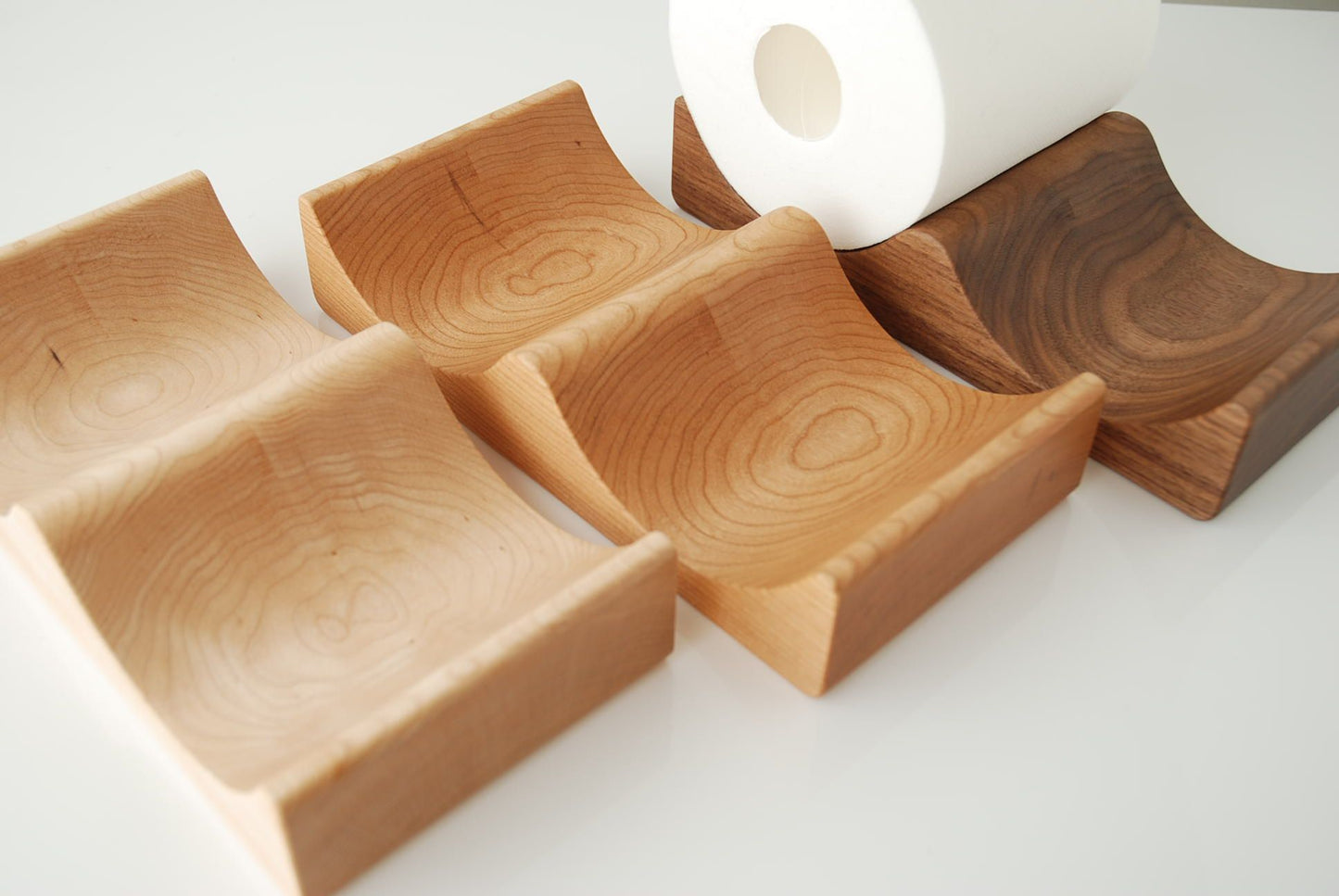 Toiletpapierhouder (Walnut)