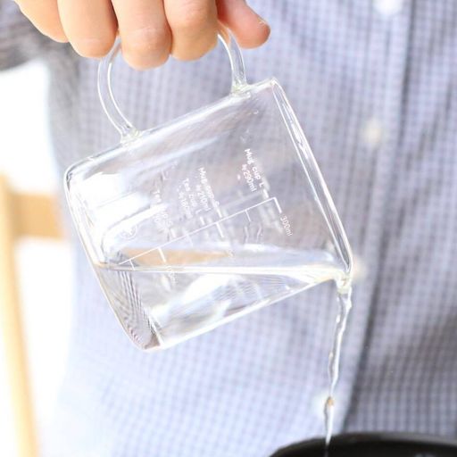 Glass measuring and cooling cup