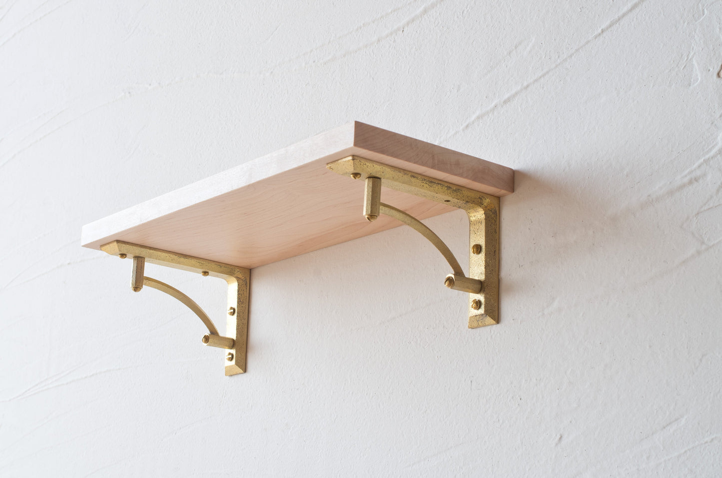 Shelf Bracket Curved L