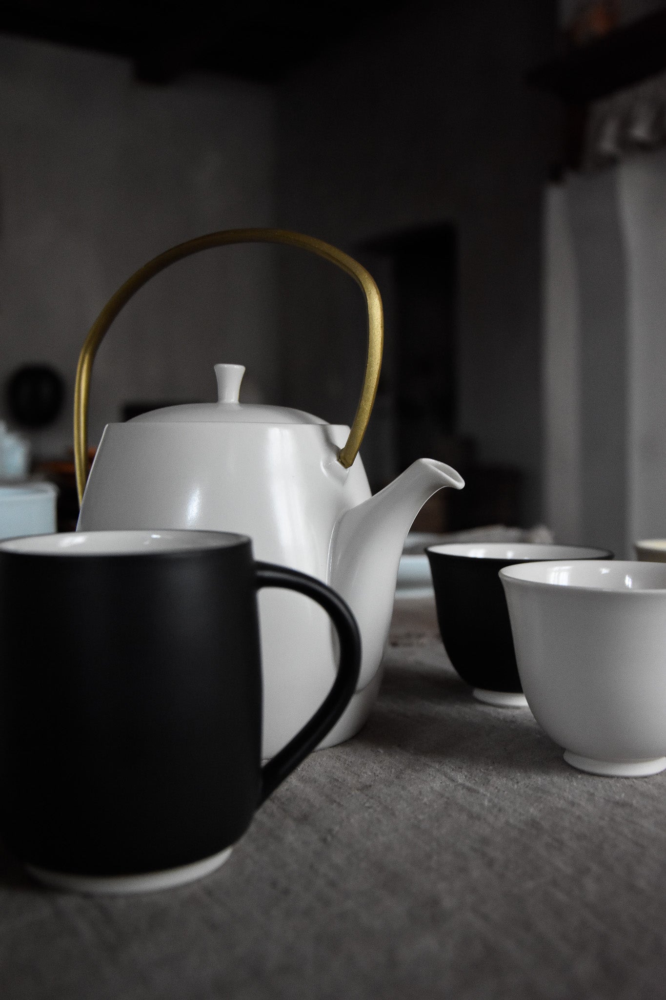 Tea cup L (black)