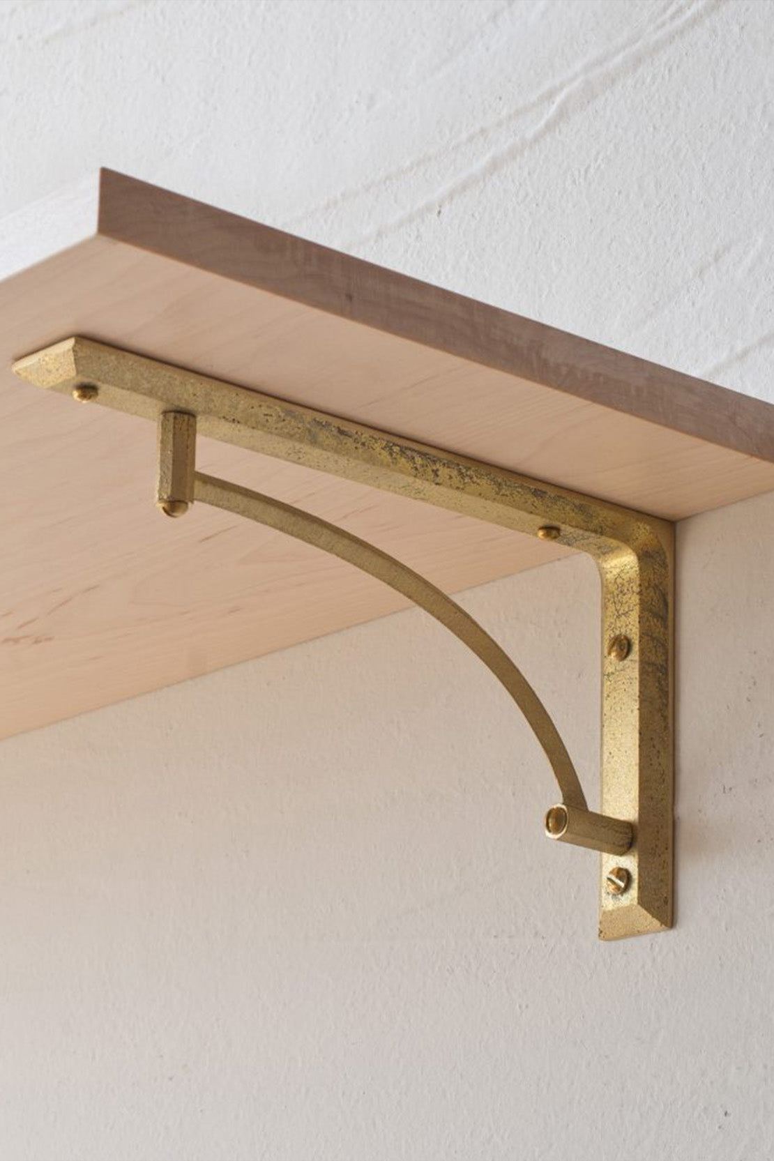 Shelf Bracket Curved M